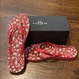 Coach “Abbigail Floral Rubber” Flip Flops